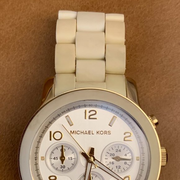 Michael Kors Ceramic Watch main image 4